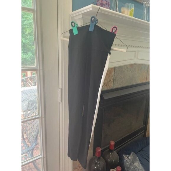 Stripe It Up: PINK High-Waist Power Leggings – XS NWT - Picture 5 of 6